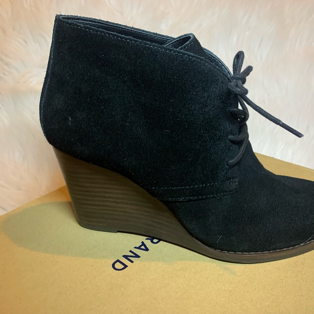 Booties - Picture 4 of 4